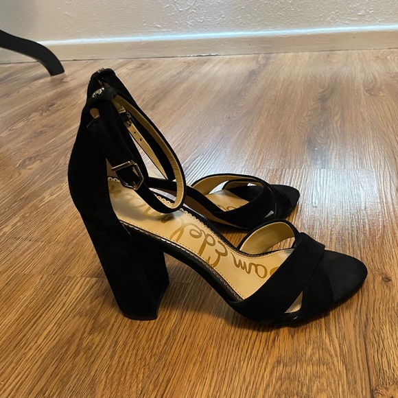 Sam Edelman Block Heel Ankle Strap Suede Sandals - Picture 2 of 5
